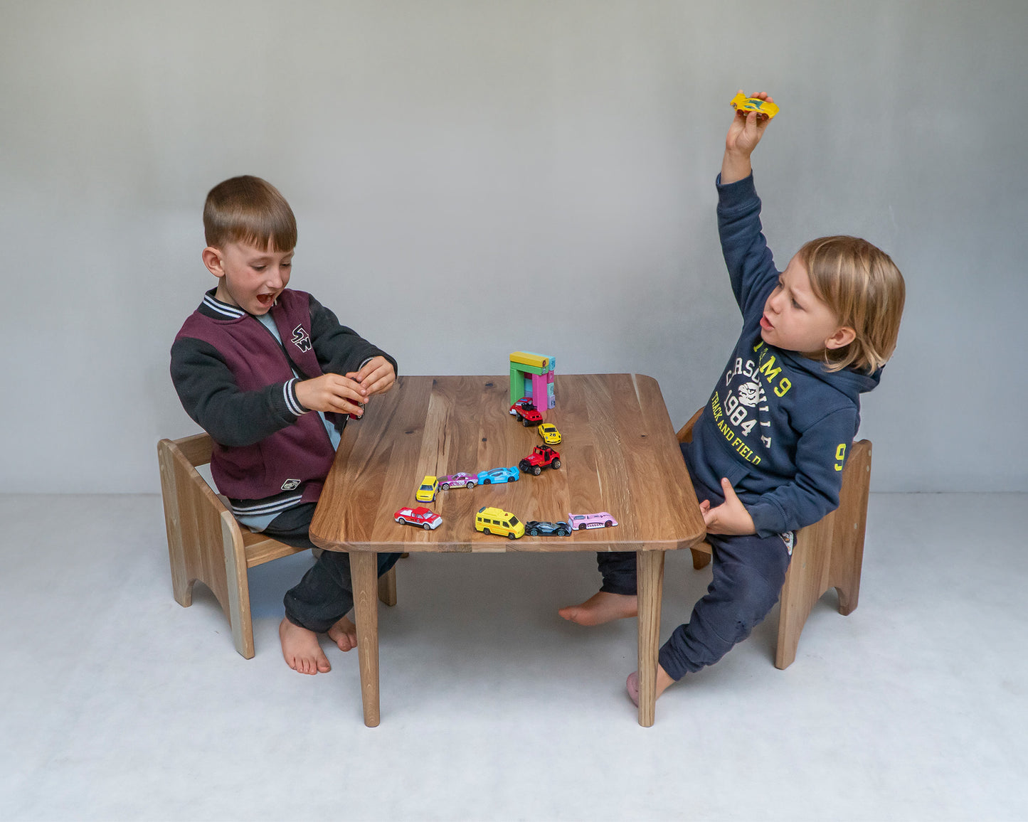 OAK Desk and Chair set for the smallest children with 1 or 2 chairs