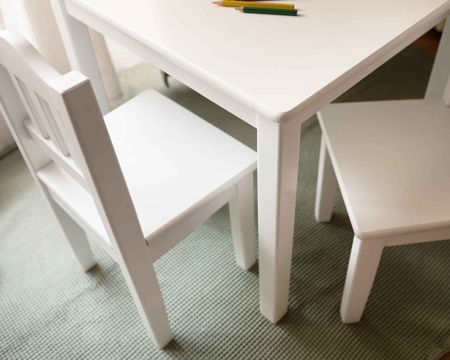 Childrens Wooden Table And Chair Set | WHITE or BLACK