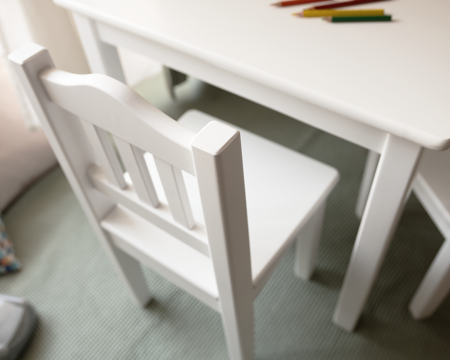 Childrens Wooden Table And Chair Set | WHITE or BLACK
