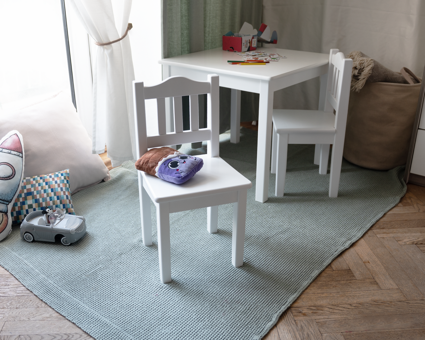 Childrens Wooden Table And Chair Set | WHITE or BLACK