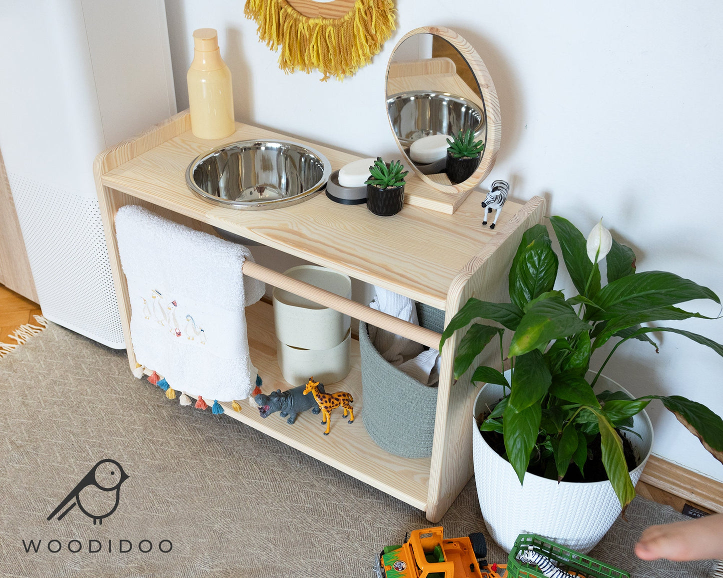 Montessori washbasin