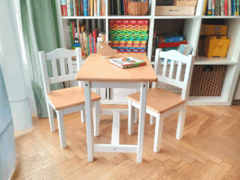 Table and chair set